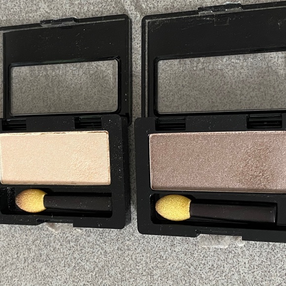 💥3/$25💥 NWOT 2 Maybelline Expert Wear Eyeshadow Nude Neutral Colours - Picture 3 of 5